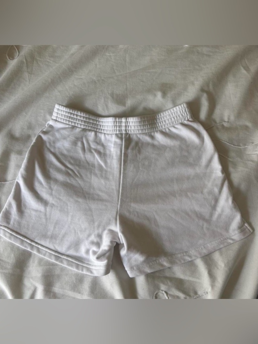 Aritzia TNA Lounge Shorts - Picture 3 of 3
